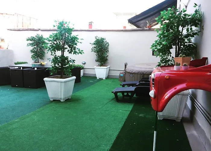 Mola Rooms